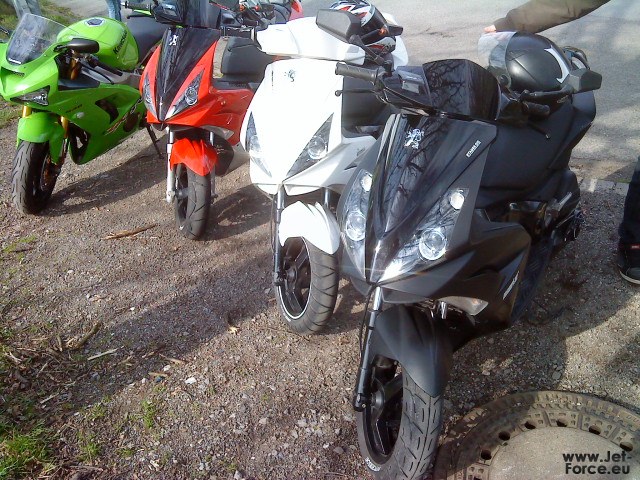 darkside79 jetforce red iceblades