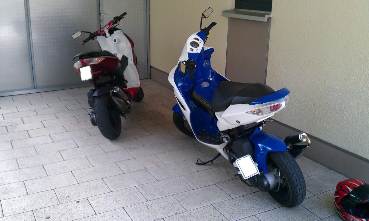 So nach langer Zeit melde ich mich auch nochmal mit neuen bildern, neuem Spiegel und neuer UB Farbe ;D