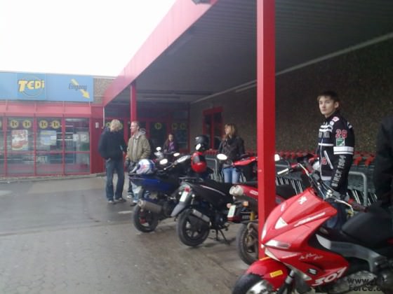 Kleines Scooter Crew Hagen treffen Nur 15 leute von 150..