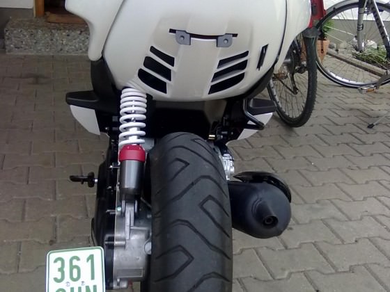 BCD Heck endlich dran und Koso Rücklicht :-)