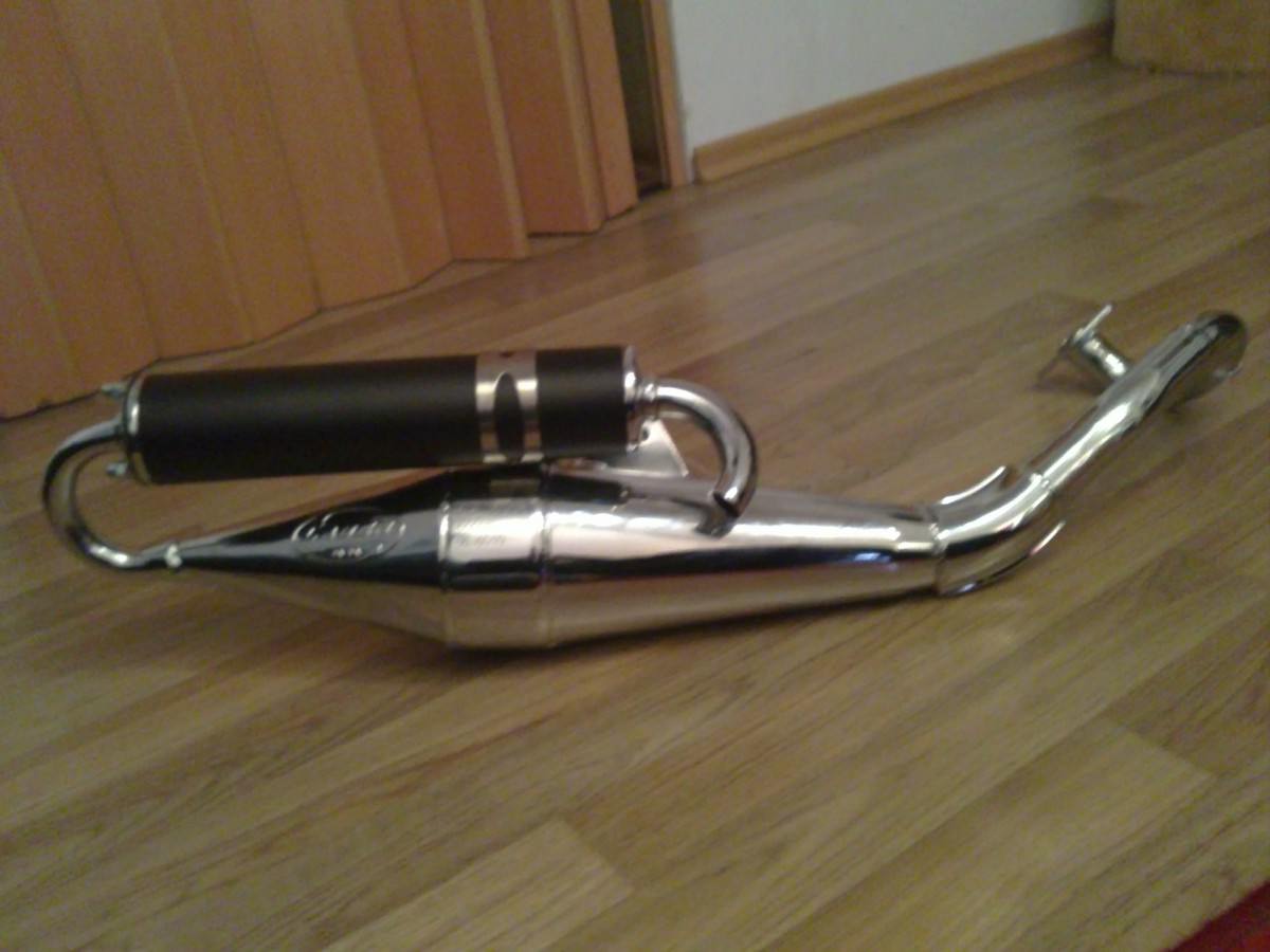 Zusammen gebaut, Morgen Drossel raus :) p.s wie geht die drossel im krümmer am besten raus ?^^