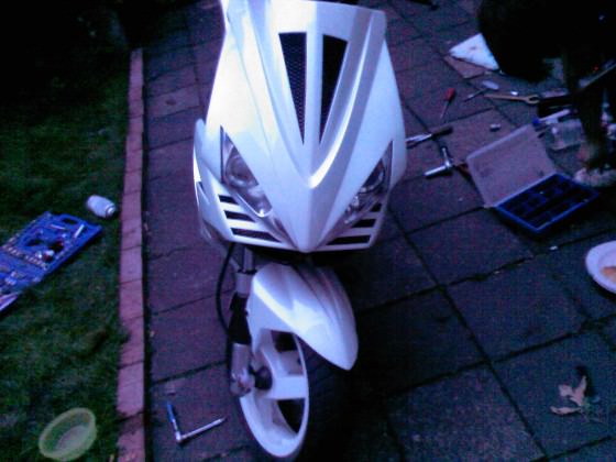Mein Roller läuft und ist zu 80% fertig^^