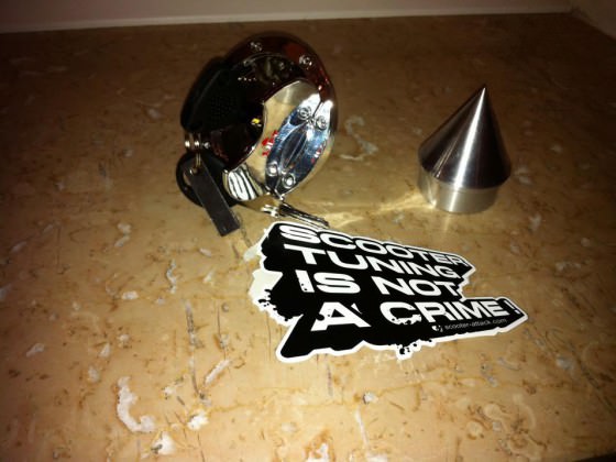 Heut packet gekommen mit tankdeckel ! , und vom nahcbar die Cnc gefräste Radabdeckung