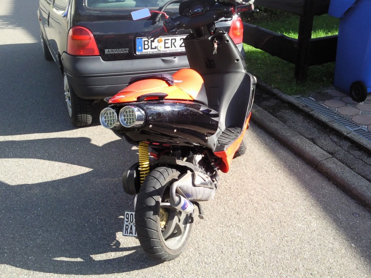 Neues BCD Heck mit Racinggitter, Lichter & Blinker