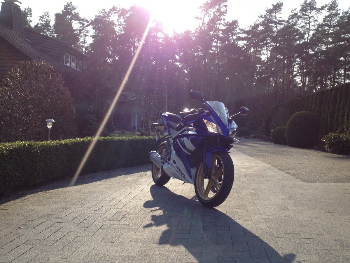 r125
