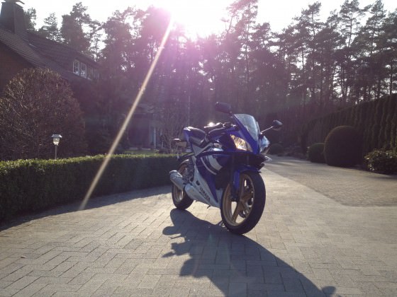r125