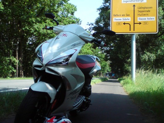 Der Scooter+Helm