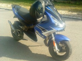mein roller vor meinem unfall
