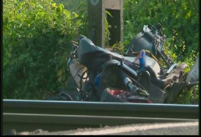 Rollerfahrer vom zug erwicht