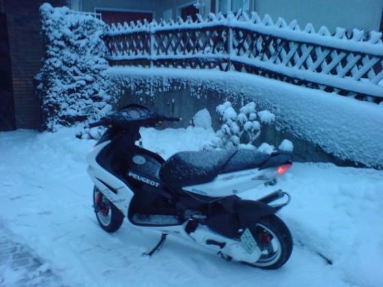 Schneeeee