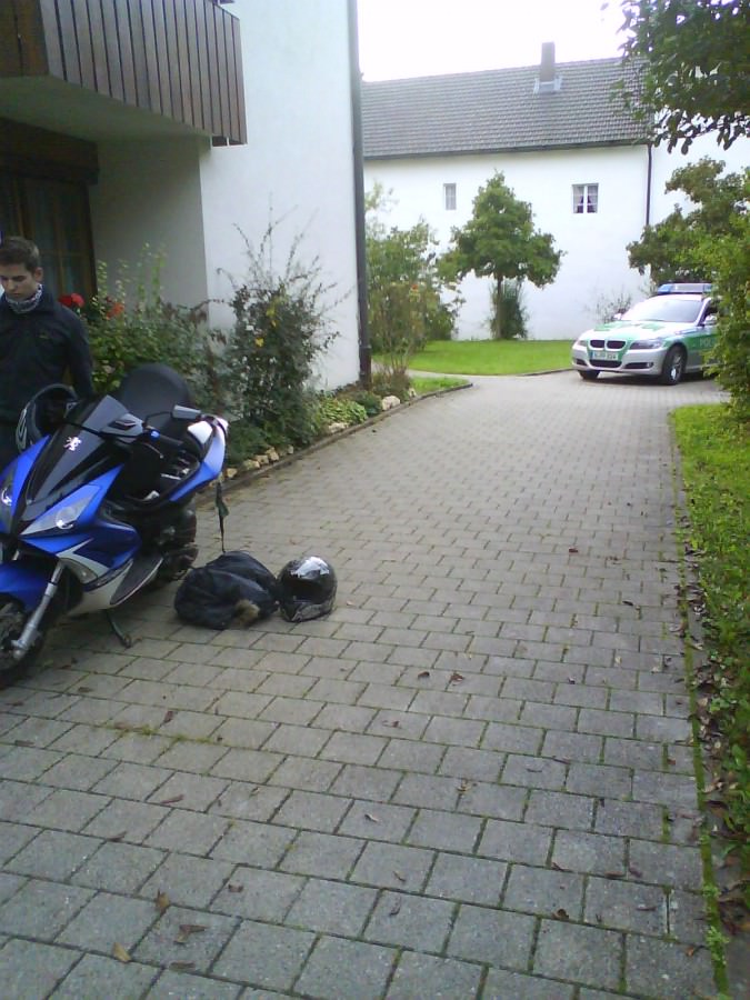bei meim bro vor der haustür