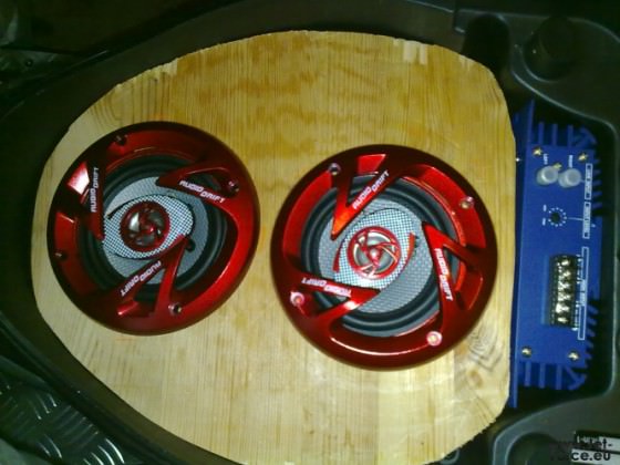 30042010675.jpg