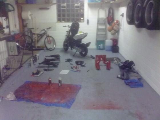 Gelackt selber 1. mal xD Rot Und Schwarz matt