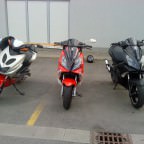 Pfusch Aerox, Bängel jet force und meiner vor der REWE in Siemau