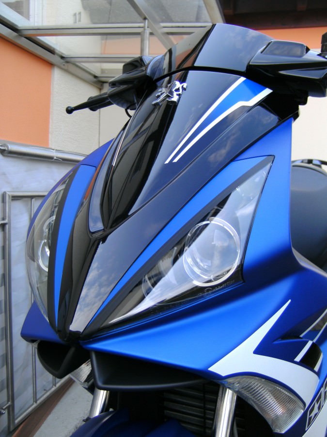 blauer Blitz :)