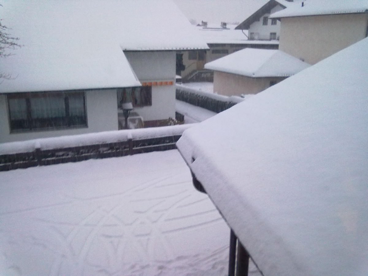 So schneits bei mir gerade:D