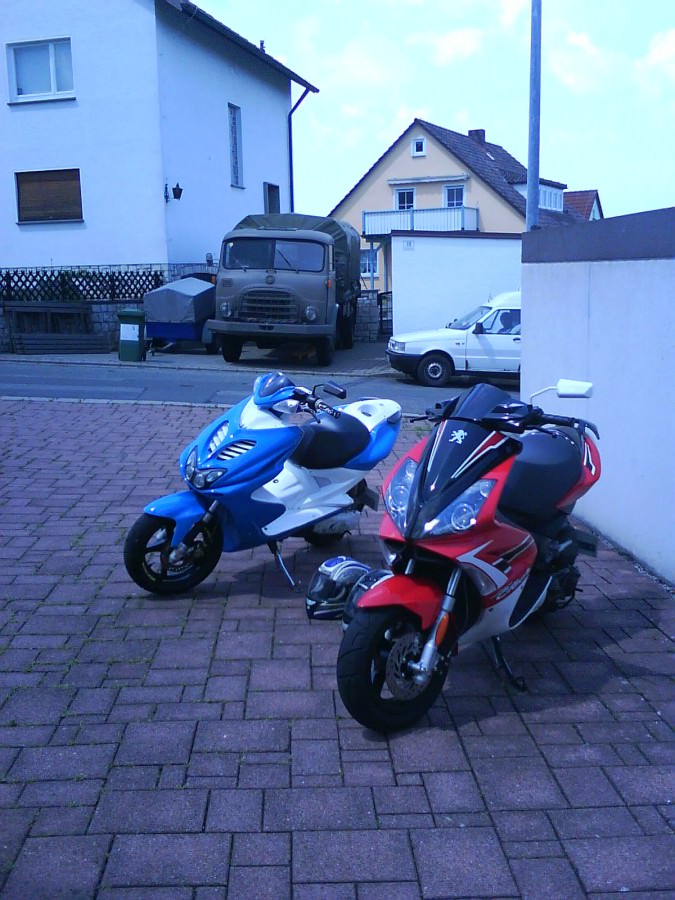 Jet Force c-tech vs. Yamaha Aerox