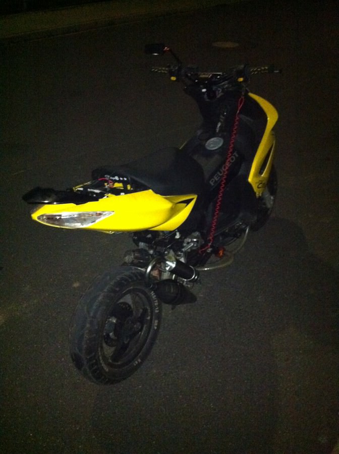 R1200 und e wapu heute mal dran gehaun und eine Test runde gefahren.