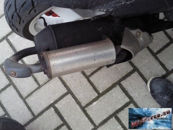 Bisschen dreckiger ESD aber sonnst siehts in Schwarz geil aus =)