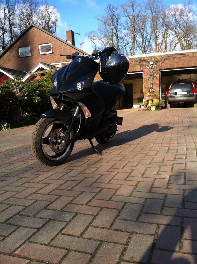 Endlich mal kam die Sonne raus deswegen direkt Runde geheizt :)