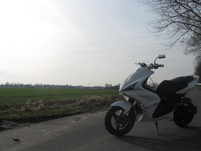 morgen hoffentlich mit 50ziger lappen fahren können >.<