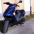 Er leuuft *___*