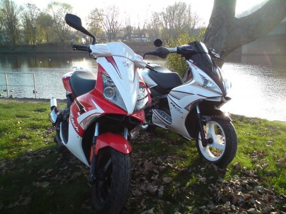 Die 2 Scooter