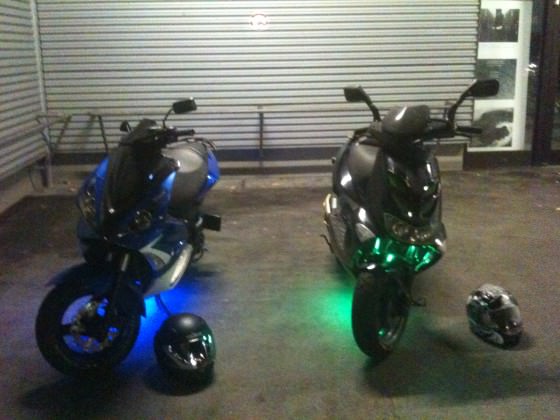 Kumpel hat jetz auch seine LED`s dran :D