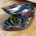 Neuer Helm :D