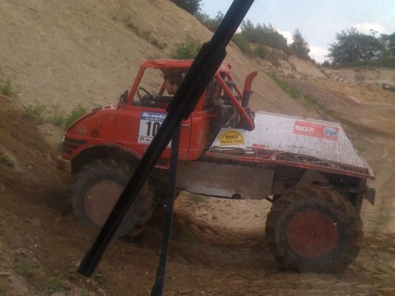 Unimog Cross