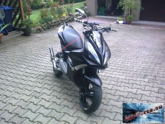 Mein Roller zurzeit ;-):-P