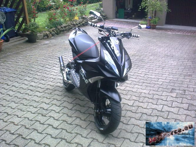 Mein Roller zurzeit ;-):-P
