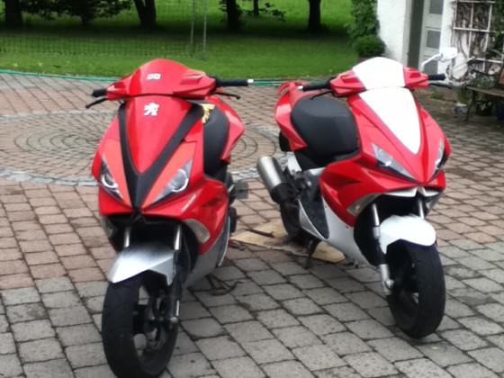 meiner ( rechts ) und der vom Kumpel ( links )
