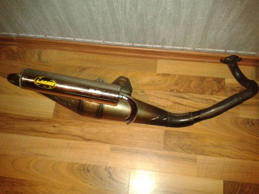 Soo, Laser ist bei mir :) Aber ich suche immernoch diese ***** Halterung.