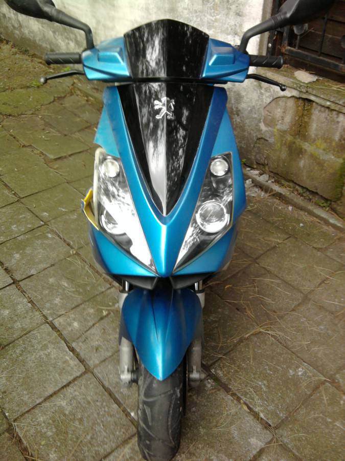 rechte seite  getunt ^^