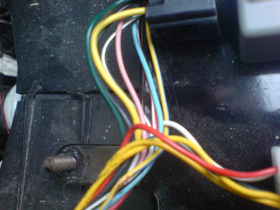 Wo muss ich das Braune kabel vom DZB anschließen ?