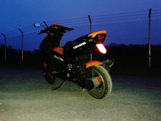 orangewhite jetts