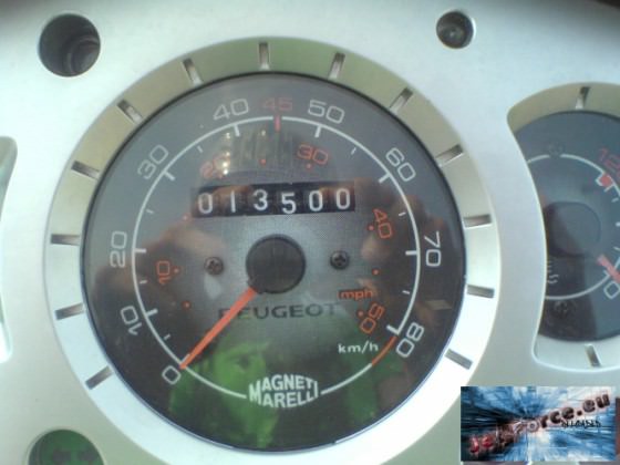jooa 13500km an der tanke ^^