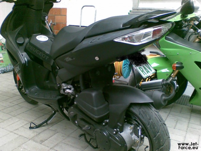 09042010(001).jpg
