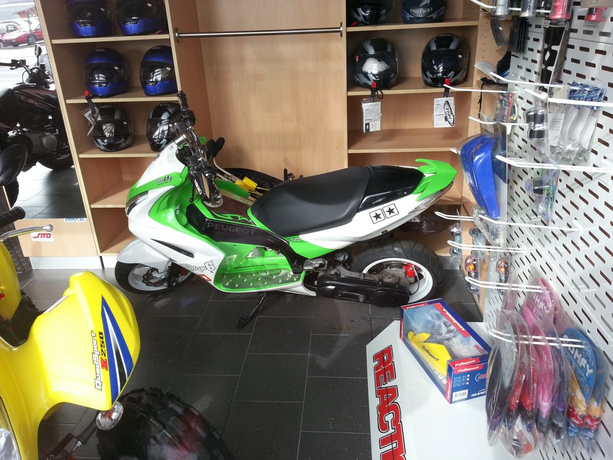 So etwas findet mann an einem Quad Händler :P