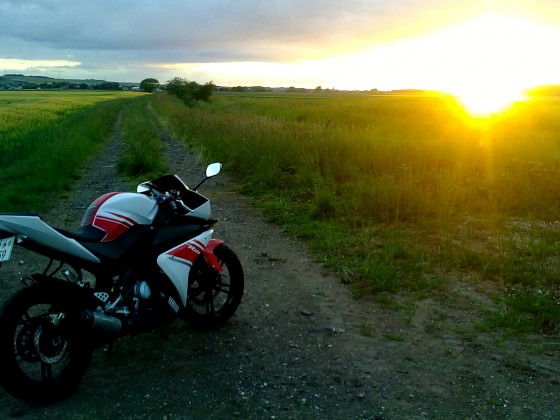 meine R feat. sunset & landscape (: