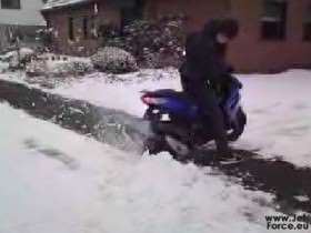 Langeweile bei dem scheiß Schnee!