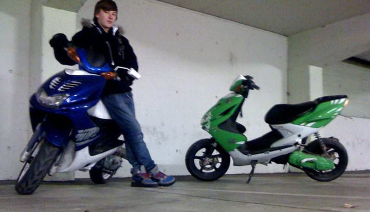 Ich und mein roller :)