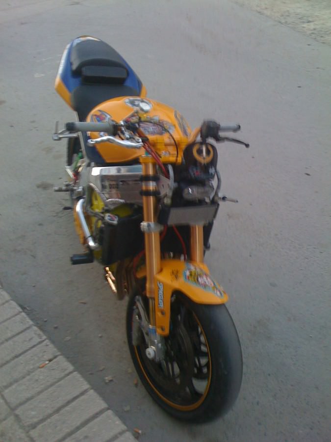 Das extrem geile Motorrad vom alten Kriegskameraden von meinem Dad. :)