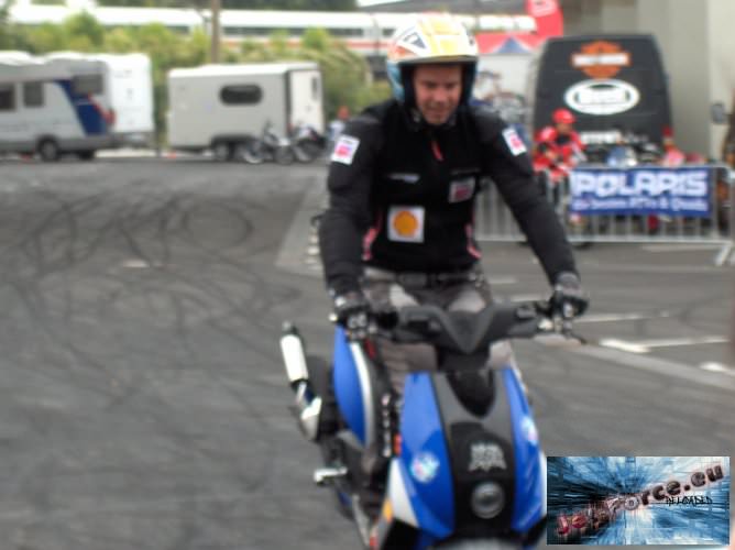 intermot087.jpg
