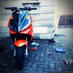 01032011054