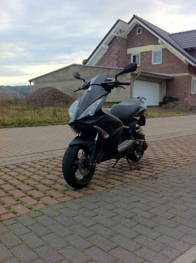 Sonntag kommt er weg :(   morgen mache ich noch ein schönes Tourchen mit ihm  :)