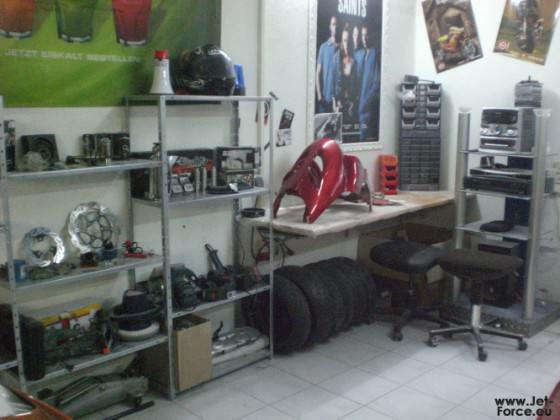 GARAGE