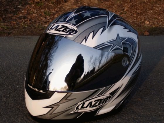 LaZer....♥...bester Helm...xD