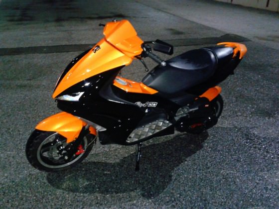 orangeblack jetts